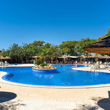 Kampaoh Tavira Hotel Exterior foto