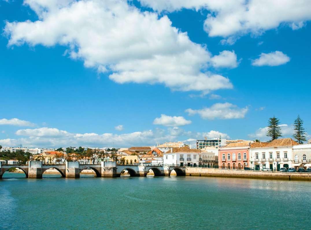 Kampaoh Tavira Hotel Exterior foto